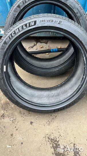 Michelin Pilot Alpin 5 SUV 295/35 R21
