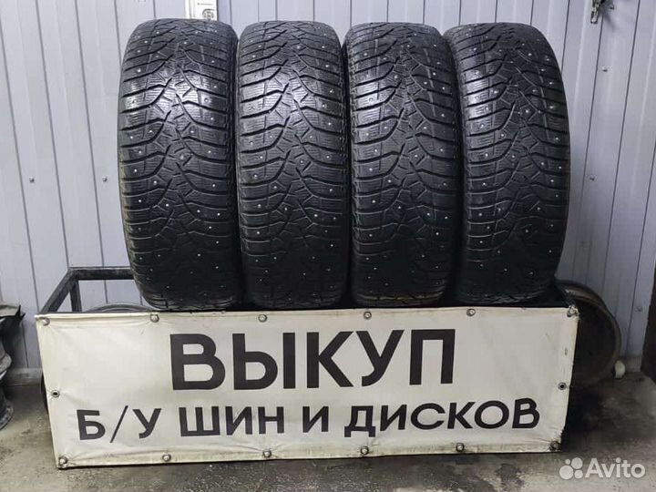 Bridgestone Blizzak Spike-02 285/60 R18 120T