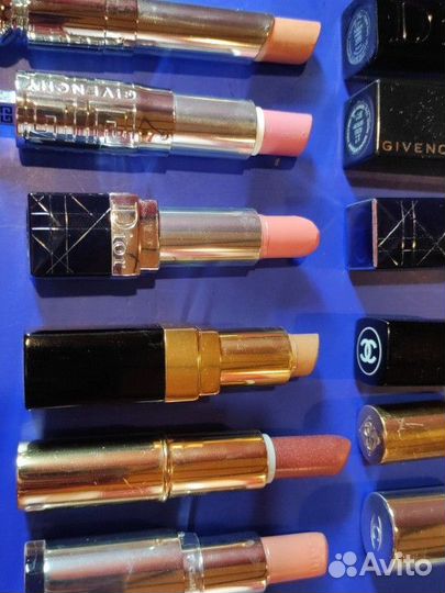 Помады Dior, Givenchy, Chanel, Estée Lauder