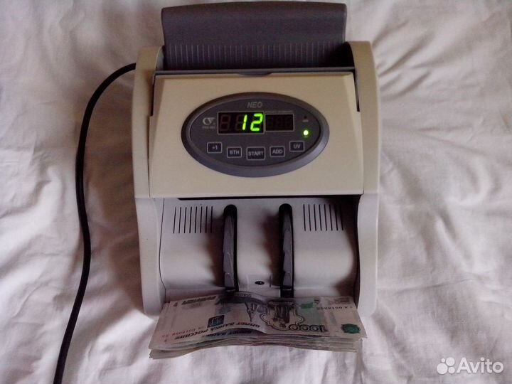 Машинка для счета NEO PRO40U (рубли-евро-доллары)