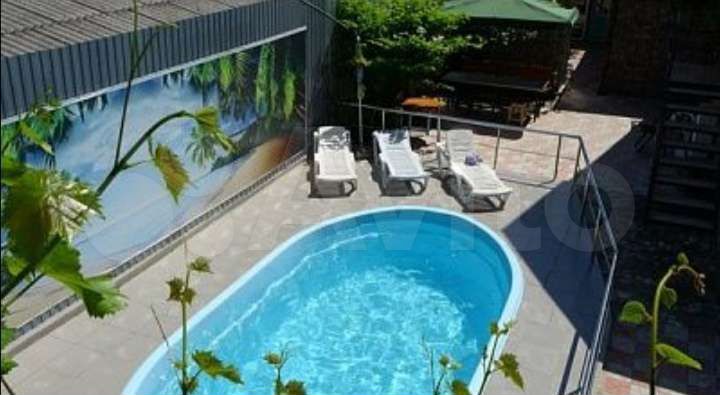 Комната 20 м² в 9-к., 2/2 эт.