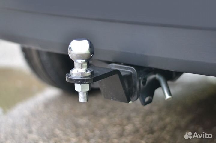 Фаркоп на Лада Ларгус съёмный квадрат