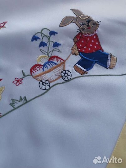 Скатерть пасхальная Зайка