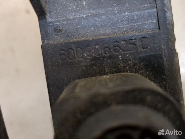 Блок клапанов Skoda Roomster, 2007