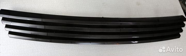 Решетка бампера верхняя на ваз 2170 Приора
