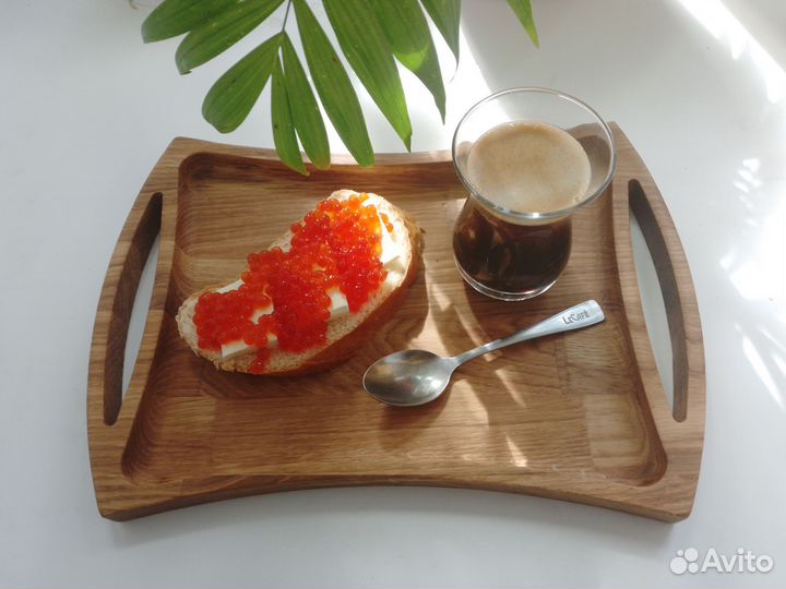 Поднос из дерева