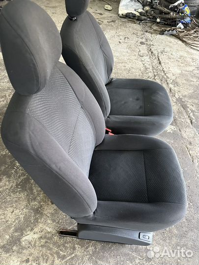 Сиденья на LADA largus