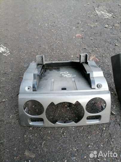 Пластиковые накладки Пежо 308