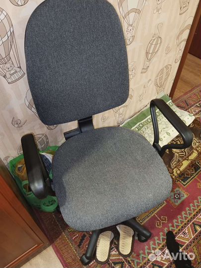 Офисный стул