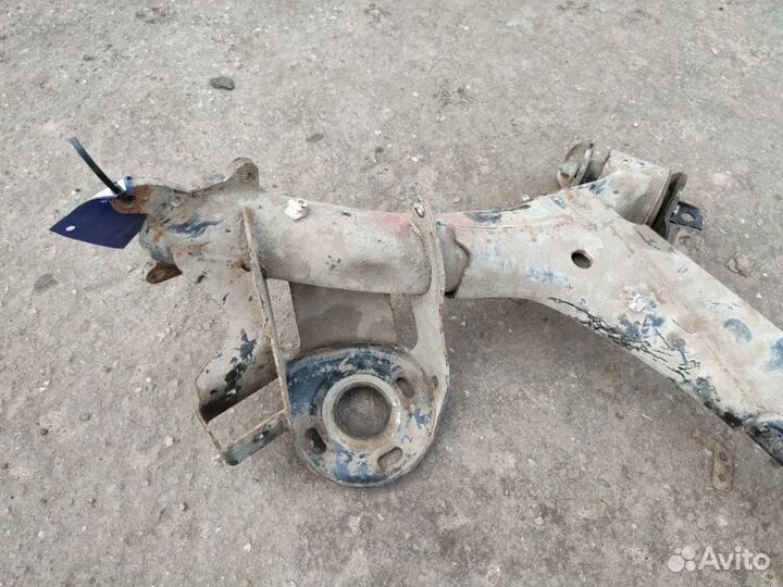 Балка подвески задняя Volkswagen Polo 612 cfna