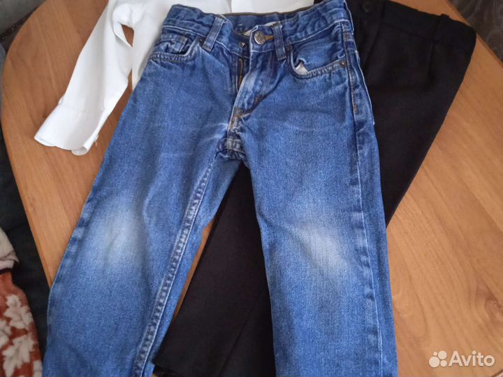 Джинсы