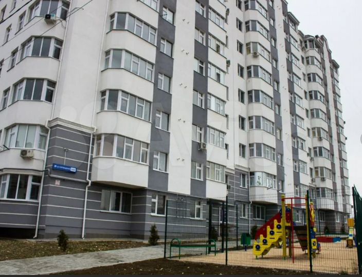3-к. квартира, 76 м², 3/9 эт.