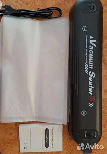 Вакуумный упаковщик +пакеты для ваккуматора