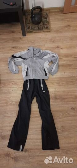 Спортивные костюмы