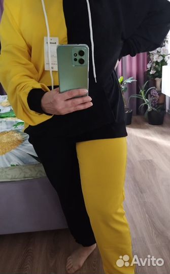 Спортивный костюм женский новый 48