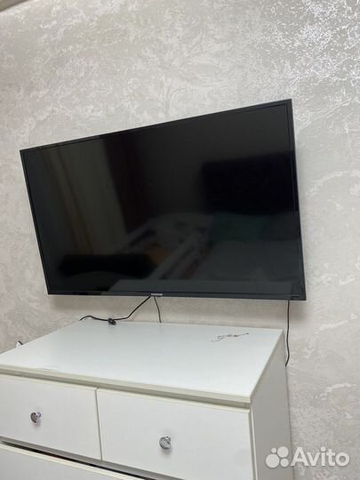 Новый телевизор smart 43