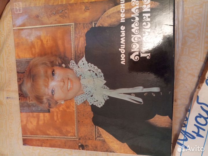 Виниловые пластинки много разных