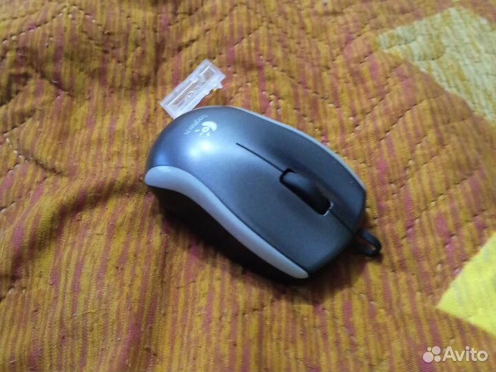 Компьютерная мышь logitech на запчасти
