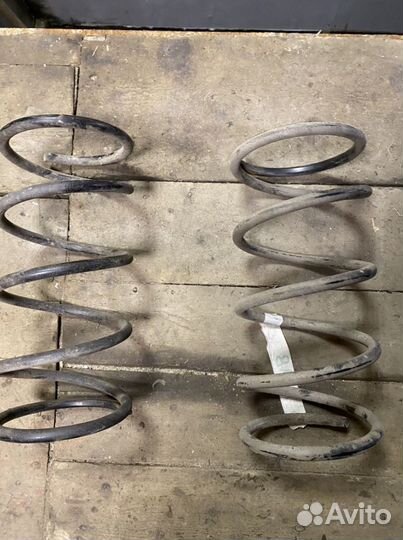 Пружины, стойки стабилизатора Pajero Sport 2,3