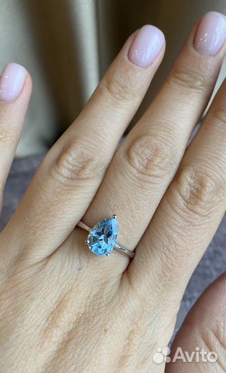 Кольцо топаз в серебре
