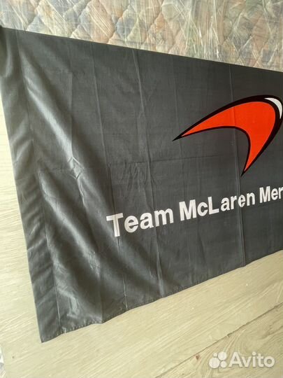 Флаг McLaren Mercedes