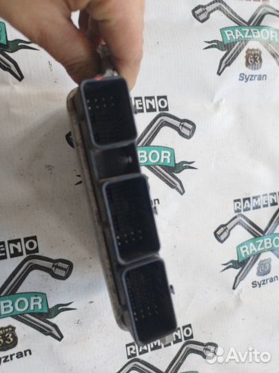 Блок управления двигателем Renault Fluence K4M