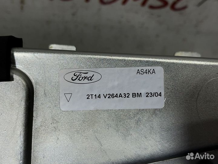 Замок сдвижной двери Ford Transit Connect