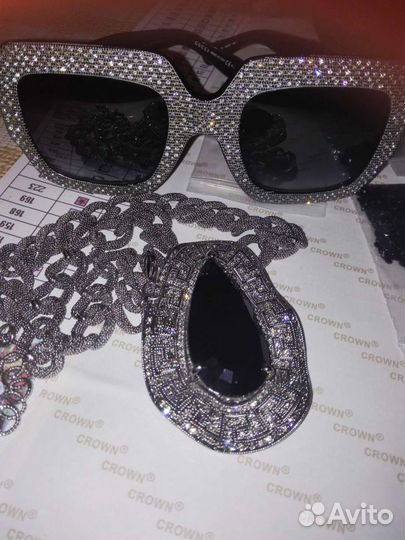 Очки гуччи оригинал и кулон к ним