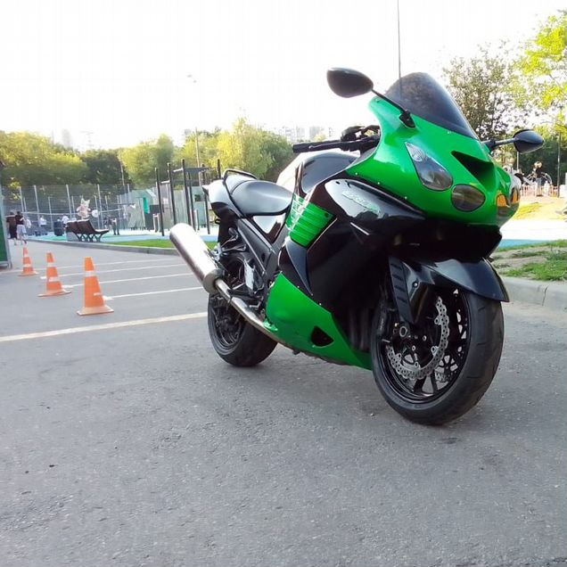 Kawasaki ZX-14R, 2010, 37 431 км