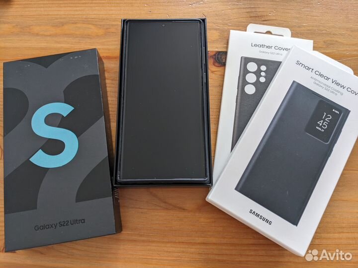 Samsung Galaxy S22 Ultra, 12/256 ГБ