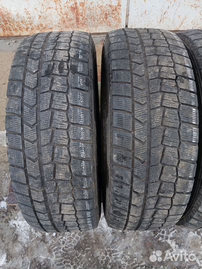 Dunlop Winter Maxx 215/60 R16 99T