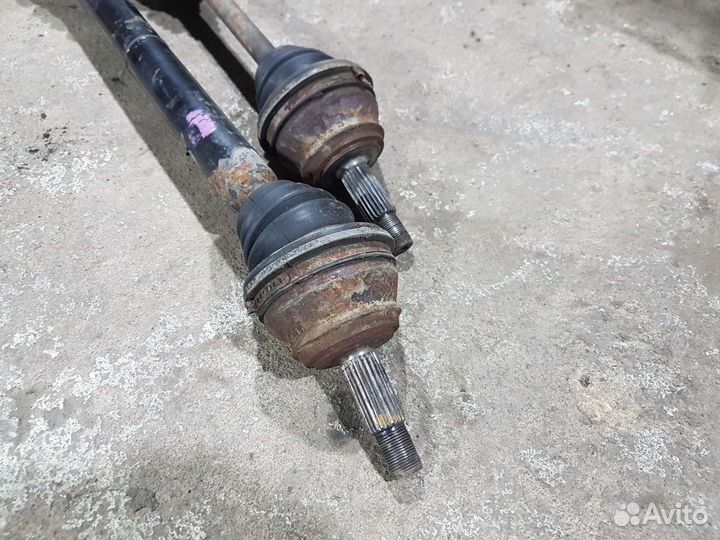 Привод Volkswagen Passat B3 2.0 2е