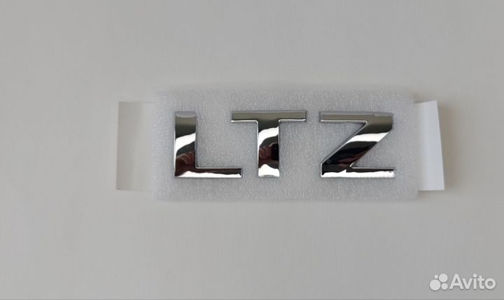 Шильдик LTZ хром (пластик)