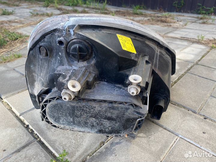 Фара передняя левая LADA 2171 универсал 1.6 2011