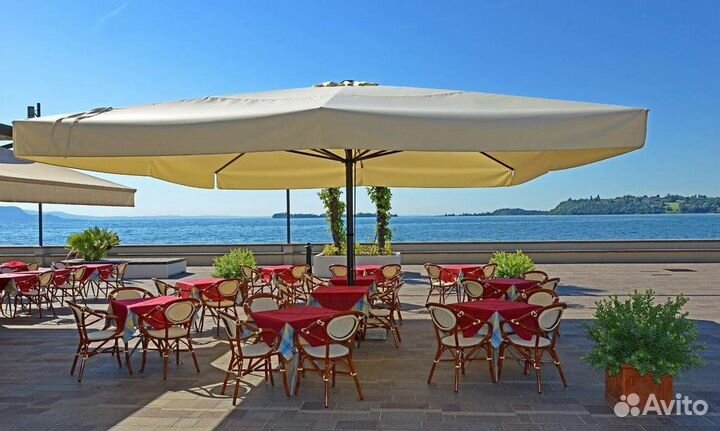 Зонт большой центральный для кафе 4х4м в наличии