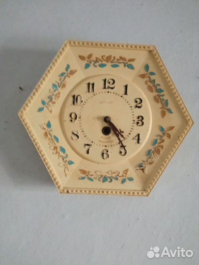 Часы настенные СССР