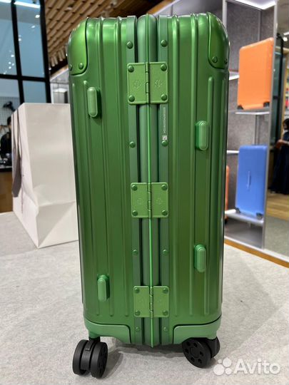 Чемодан rimowa ручная кладь s