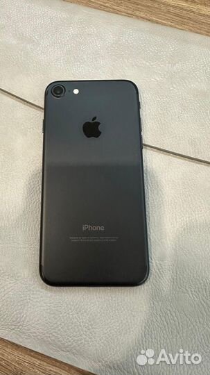 iPhone 7, 32 ГБ