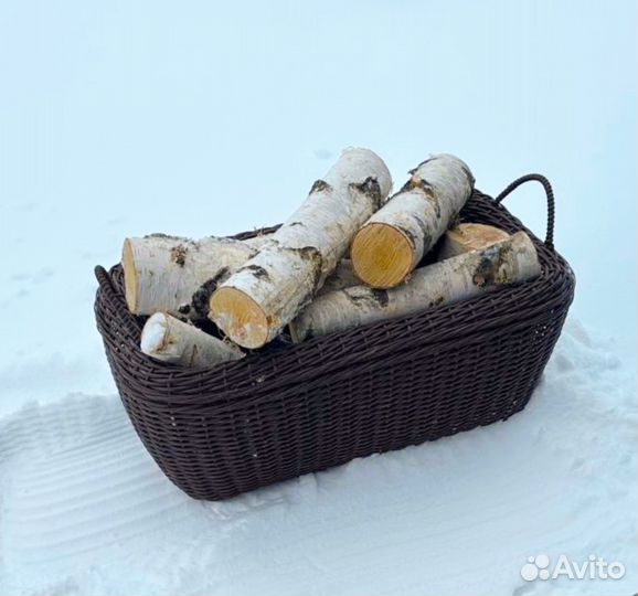 Дровница из ротанга