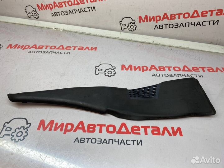 Дождевик Chevrolet Traverse 2 2019 84622738