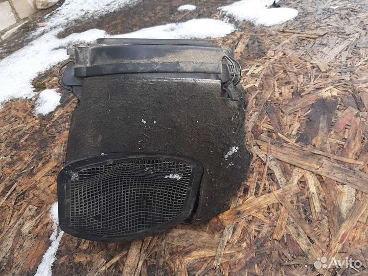 Фильтр воздушный Фольксваген Т4 Мультиван