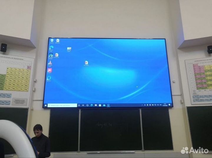 Лед экраны для школы