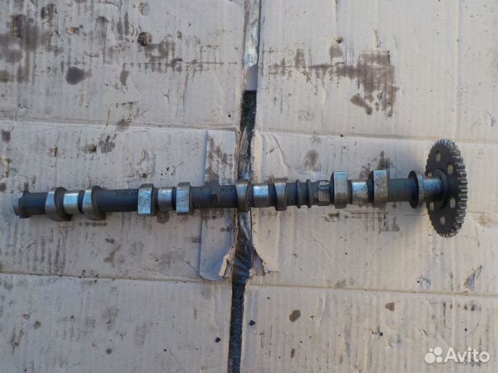 Распредвал Ford Mondeo 4 3M4G6A272AB