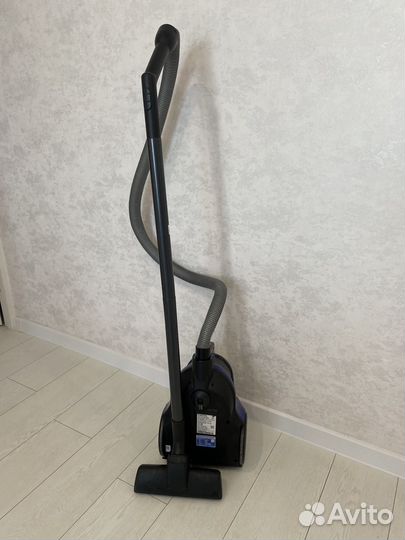 Надежный пылесос samsung SC4520