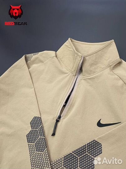 Спортивный костюм Nike