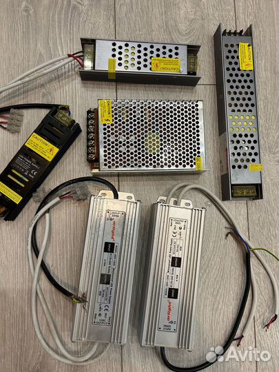 Блок питания для светодиодных лент