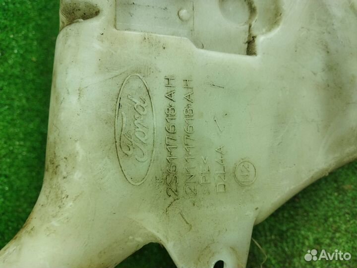 Бачок омывателя Mazda 2 DY 2S61-17618-AH