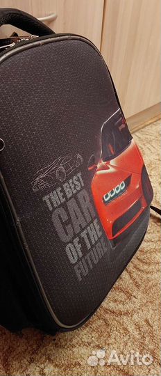 Школьный рюкзак