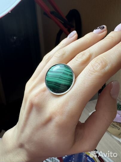 Кольцо из камня малахит