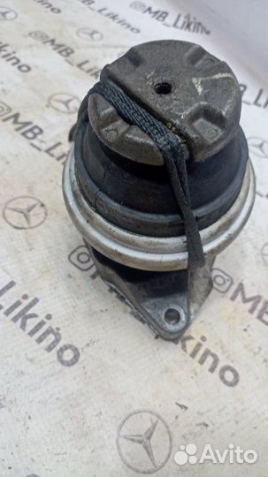 Подушка двигателя левая Mercedes M275